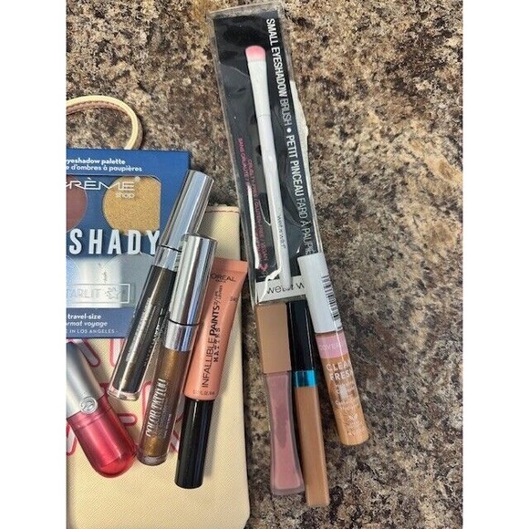 Lot of 27 Make Up Pieces NYX GSQ Covergirl Creme Shop Foundation Eye Shadow #11 - Picture 4 of 4